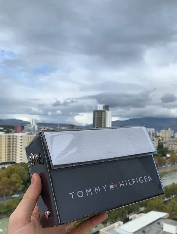 Tommy Box Bag ручной работы в единственном экземпляре — Тбилиси — 190 ₾