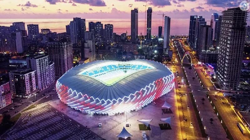 Adjarabet arena (его также называют «Динамо Арена»). Но срок действия текущего договора истекает уже — Батуми