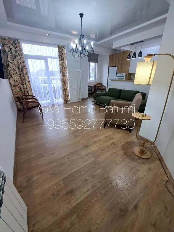 Квартира 3-комнатная на ул. Лука Асатиани 13 — Батуми — 1 200 $
