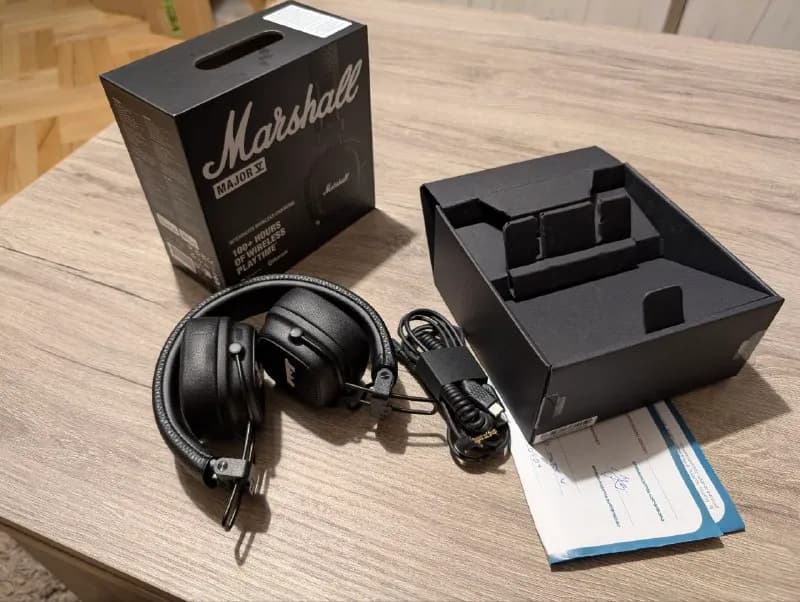 Marshall Major V (black) новые, куплены 2 недели назад в zoomer. — Тбилиси — 350 ₾