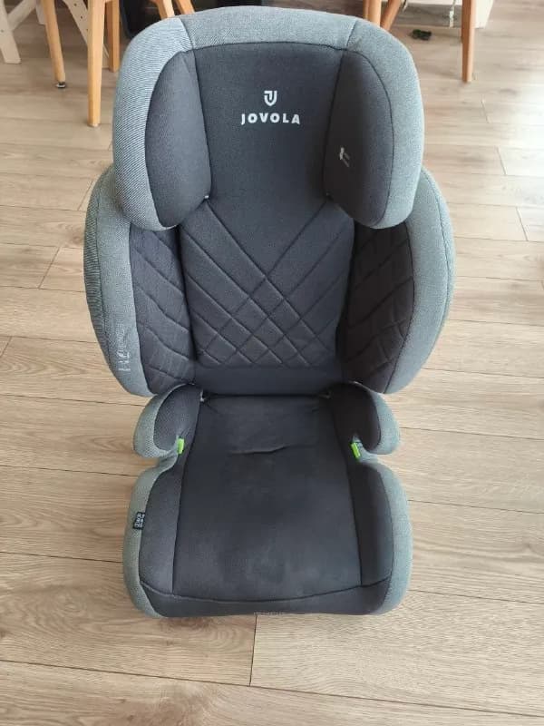 isofix в хорошем состоянии. Регулировка подголовника. Для детей 15-36 кг. — Батуми — 120 ₾