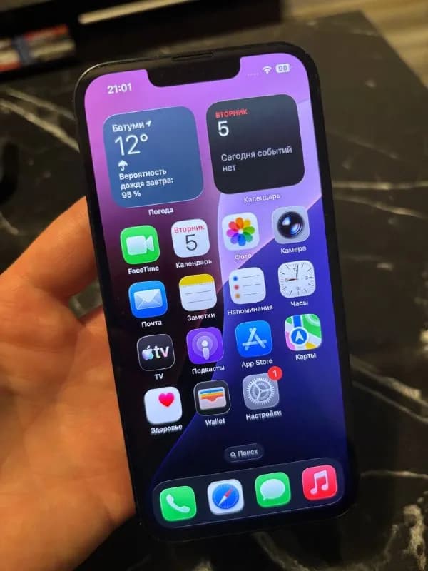 iPhone 13, 128 GB. — Батуми — 750 ₾