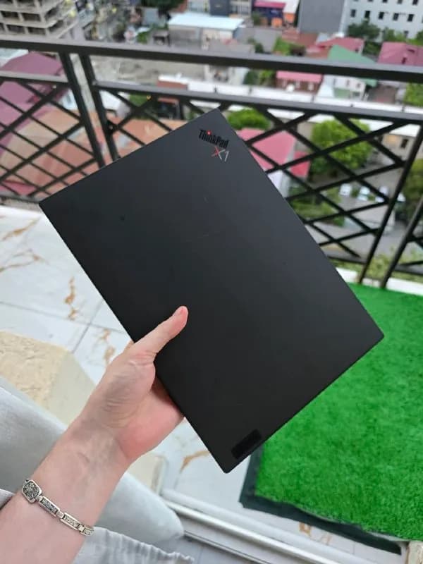 Lenovo X1 carbon gen 10 — Батуми — 1 700 ₾