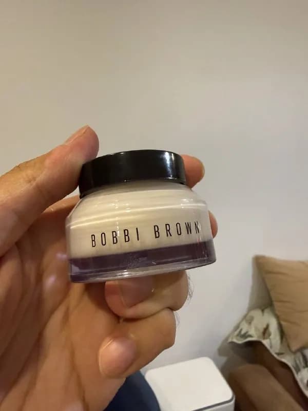 Bobbi brown почти не использовала 100 лари — Батуми — 100 ₾