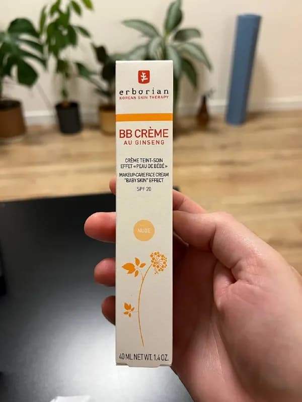 Erborian BB Cream, тон Nude, 40мл. Брал жене на черную пятницу в фармхаузе на Авлабари, но оказалось — Тбилиси — 148 ₾