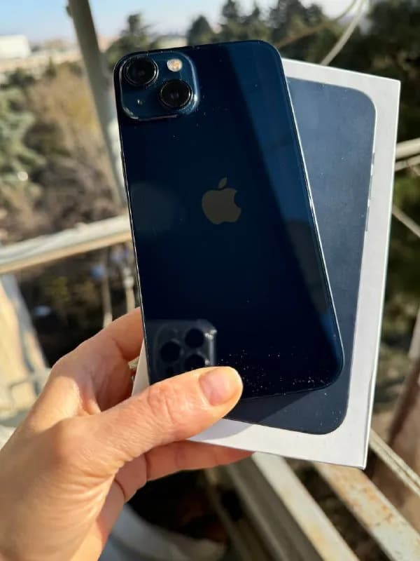 iPhone 13,128 gb, 85% bh, состояние идеальное, без царапин, с коробкой. Ни разу не вскрывался и не р — Тбилиси — 1200 ₾