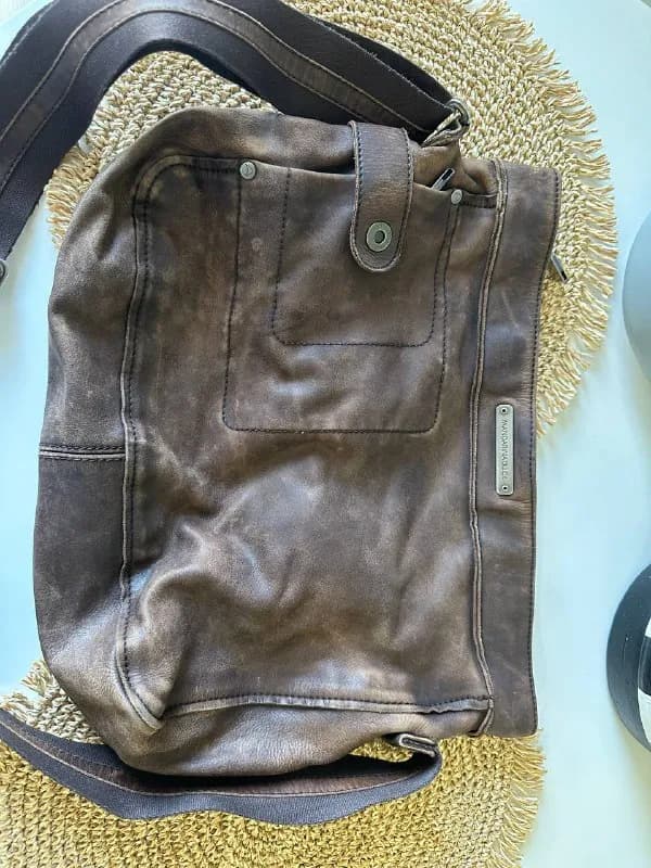 Mandarina Duck — Тбилиси — 70 ₾