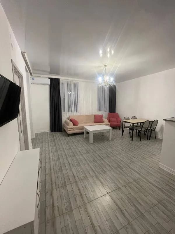 3-комнатная квартира в Батуми — Батуми — 800 $