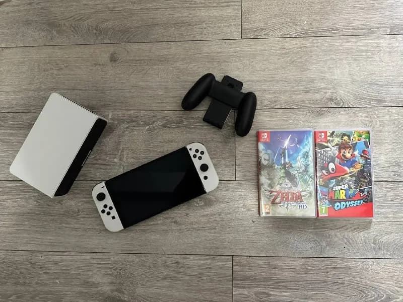 Nintendo Switch Oled в идеальном состоянии. — Батуми