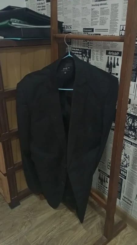 1.Продам пиджак. 20лари — Тбилиси — 20 ₾