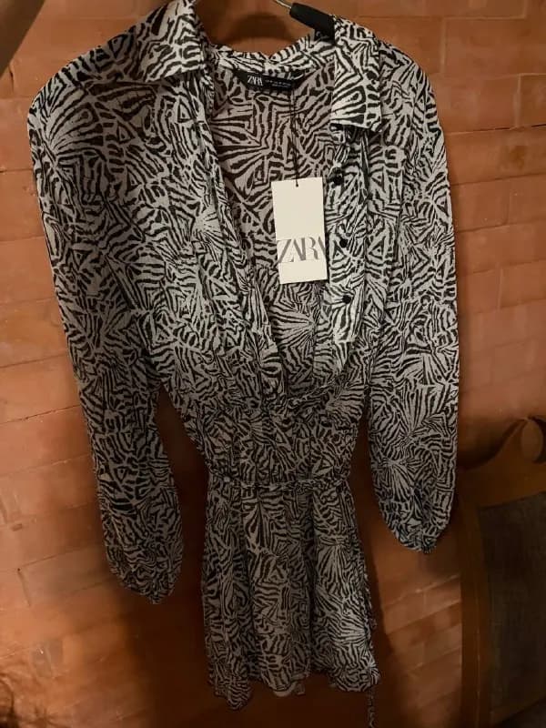 Zara, размер М, новая с биркой цена 60 л — Тбилиси — 60 ₾