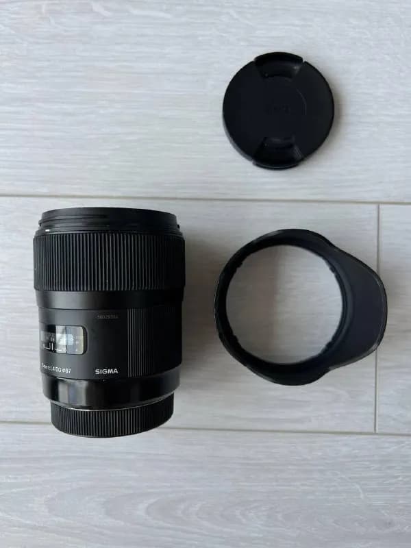 sigma art 35 mm 1.4 для canon. Работает исправно, коробка и документы есть 500$. — Тбилиси — 500 $