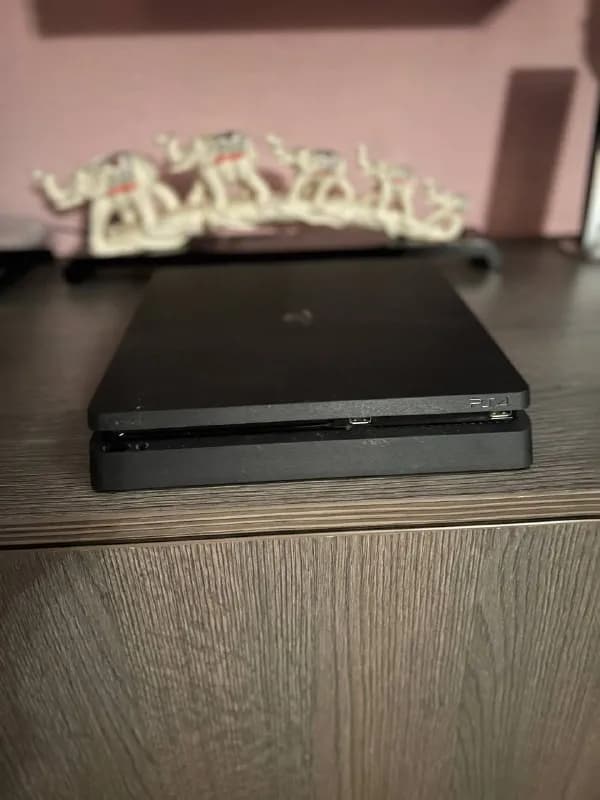 PlayStation 4 slim 1 TB — Тбилиси — 470 ₾
