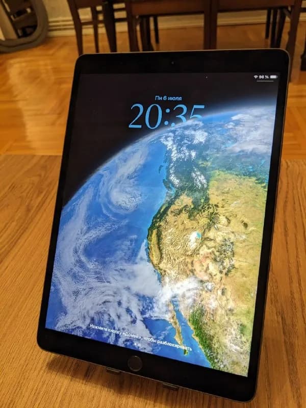 Ipad air 3 LTE в хорошем состоянии и с хорошей батареей 480 лари. Работает без проблем. (Тел: 597084 — Тбилиси — 480 ₾