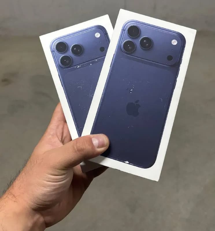 iPhone 17 Pro Max 256 ГБ (версия eSIM). Новый, нераспечатанный, в заводской упаковке с неповрежденны — Тбилиси — 3,700 ₾
