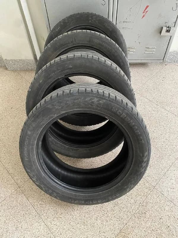 Летняя резина Nokian Nordman SZ 225/50 R17 — Тбилиси — 350 ₾