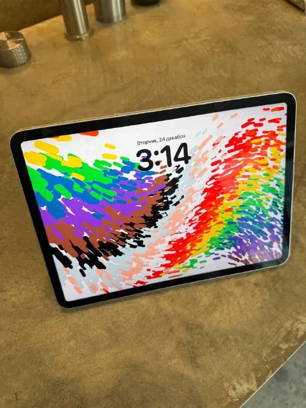 iPad pro 11, SIM — Тбилиси — 1100 ₾