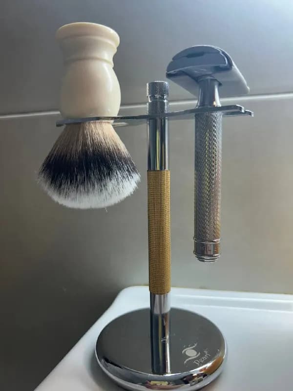 Pearl Подставка (стенд) для бритвы и помазка SST-21 (Gold) — Тбилиси — 20 ₾