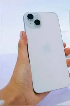 iPhone 15 plus, 128 gb, в идеальном состоянии, без сколов и царапин, ни разу не вскрывался и не ремо — Тбилиси — 1800 ₾