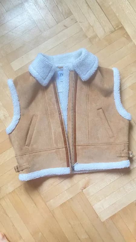 Жилетка Зара — Тбилиси — 30 ₾