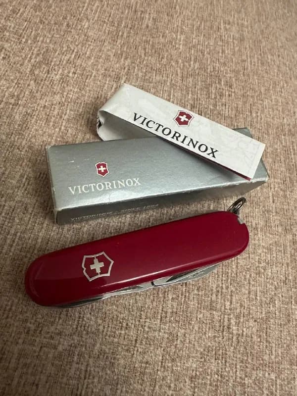 ейцарский армейский нож Victorinox НUNТSМAN 1.3713 — Тбилиси — 120 ₾