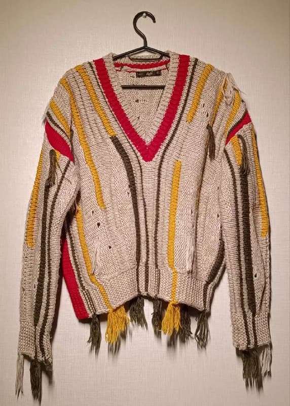 Свитер/кофта, размер M — Тбилиси — 80 ₾
