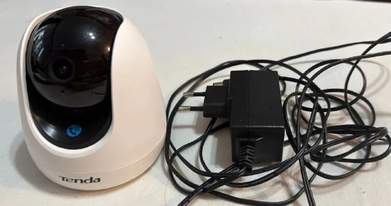 1. Видеокамера Tenda CP3 Pro Wi-Fi — 60 ₾ — Батуми — 60 ₾