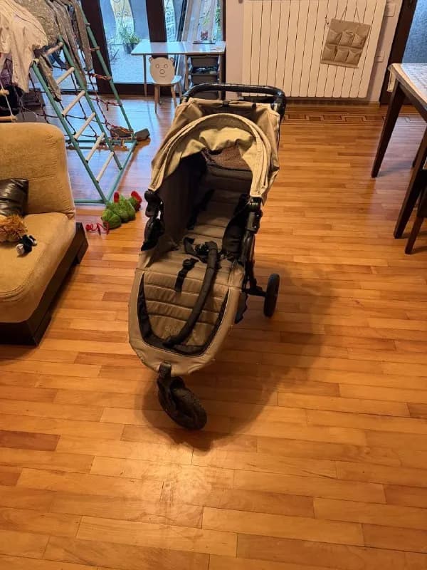 250$ — Батуми — 250 $