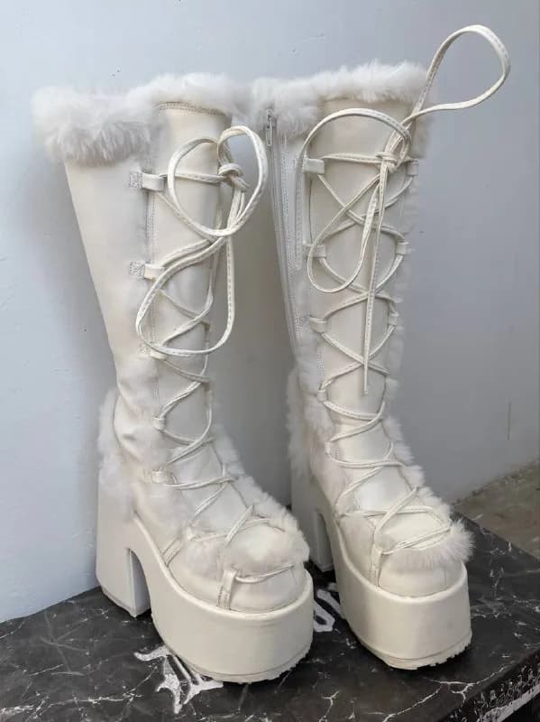 Demonia, оригинал, веган — Тбилиси — 450 ₾