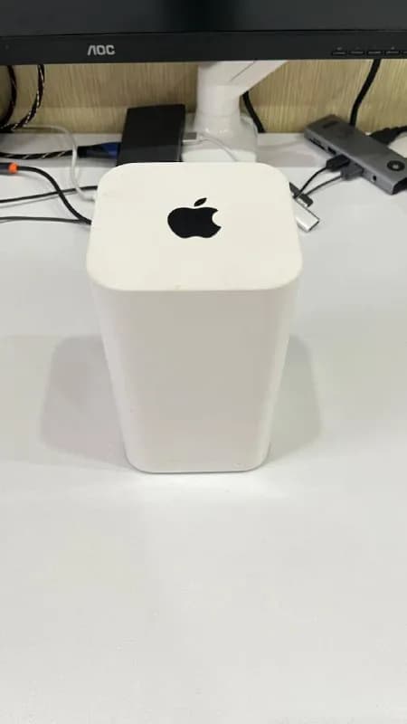 Apple с жестким диском на 2 терабайта.