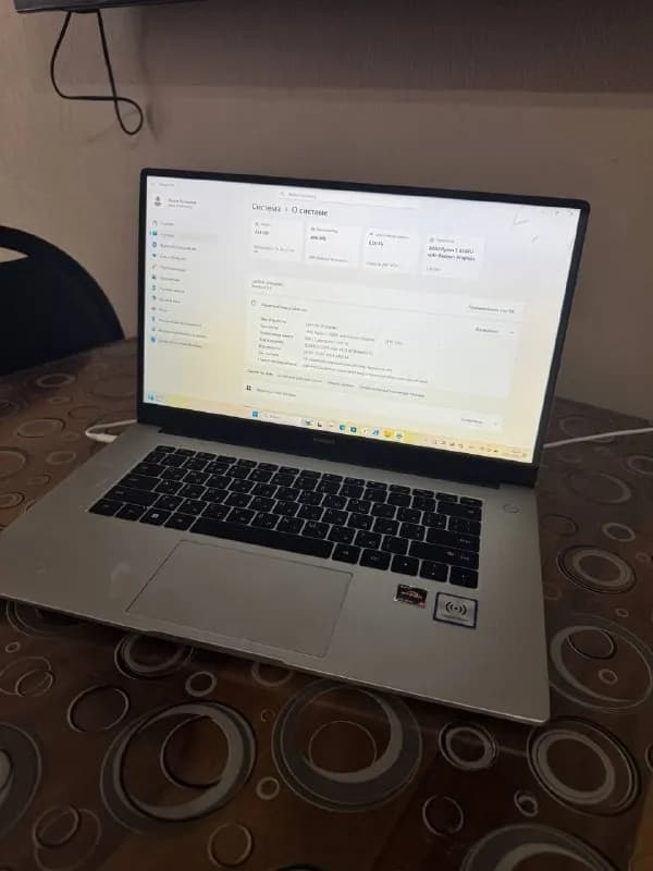 Huawei MateBook D15 — Батуми — 1 590 ₾