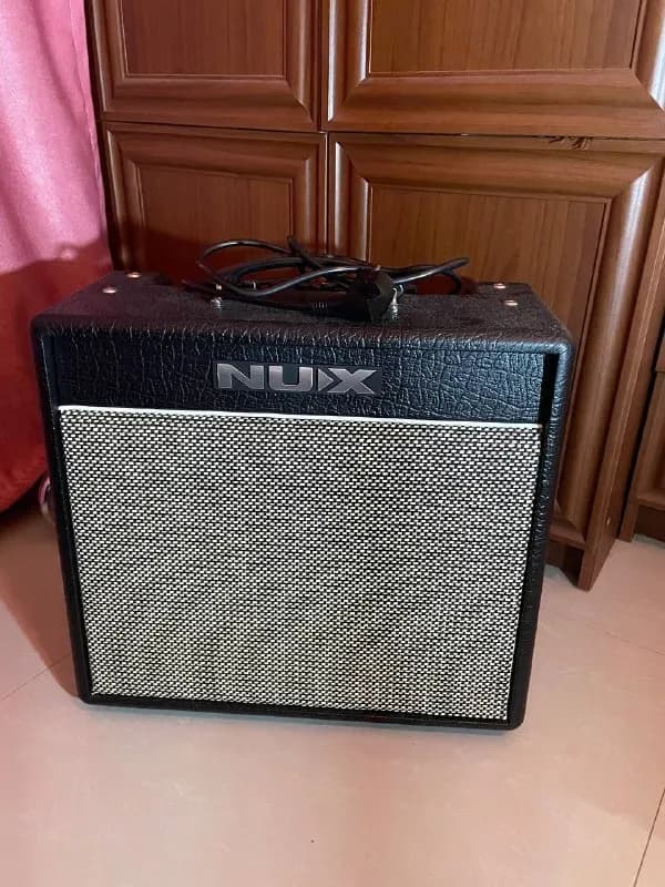 Гитарный комбоусилитель NUX Mighty 40 MKII — Батуми — 450 ₾