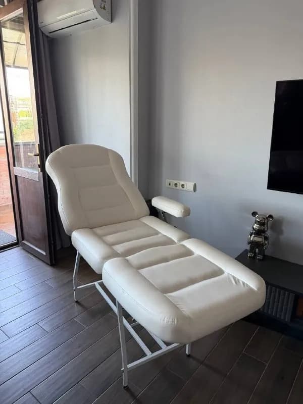 Кушетка — Батуми — 600 ₾