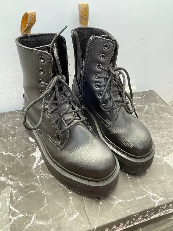 Веганские Dr. Martens, оригинал, размер 37 — Тбилиси — 150 ₾