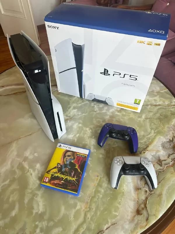 1. Play station 5 SLIM на 1 Тб с 2мя dual-sense и игрой Cyberpunk — 1400 лари, возможен торг — Тбилиси — 1 400 ₾