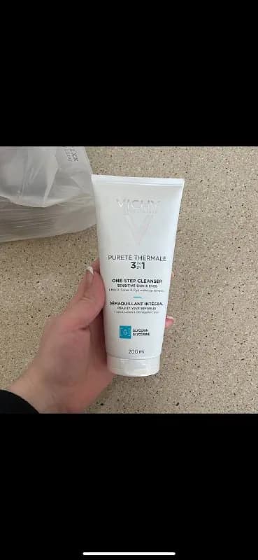 Vichy Purete Thermale Универсальное очищающее средство для умывания лица и кожи вокруг глаз 3 в 1, д — Тбилиси — 35 ₾