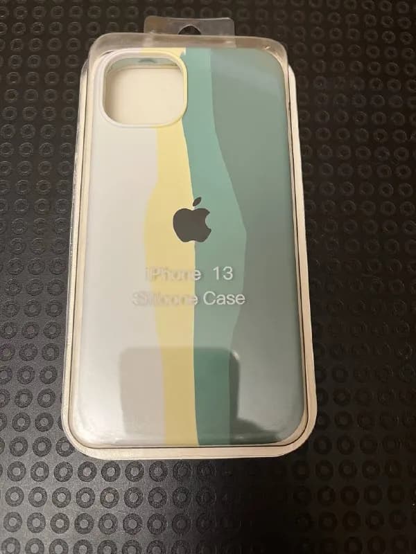 IPhone 13 — Тбилиси — 15 ₾