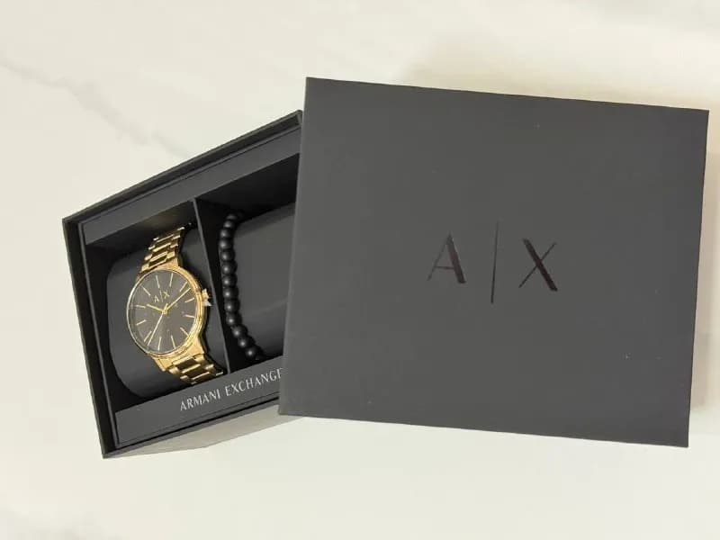 Armani. Оригинал, новые. Цена 650 лар. Тбилиси — Тбилиси — 650 ₾