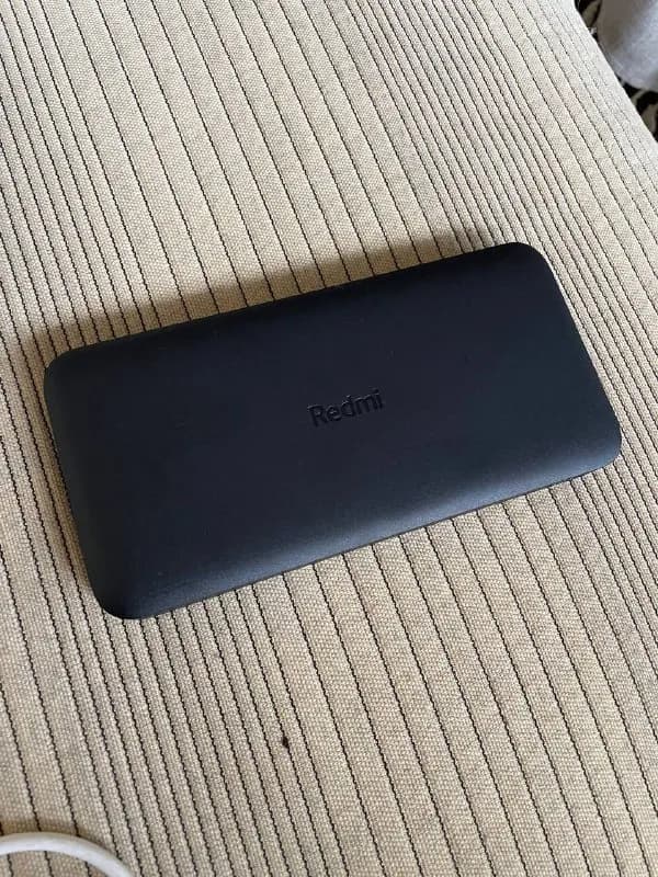 1. Пауэрбанк / power bank redmi 10000 mah. Абсолютно новый. Продаю за ненадобностью. — Тбилиси — 50 ₾