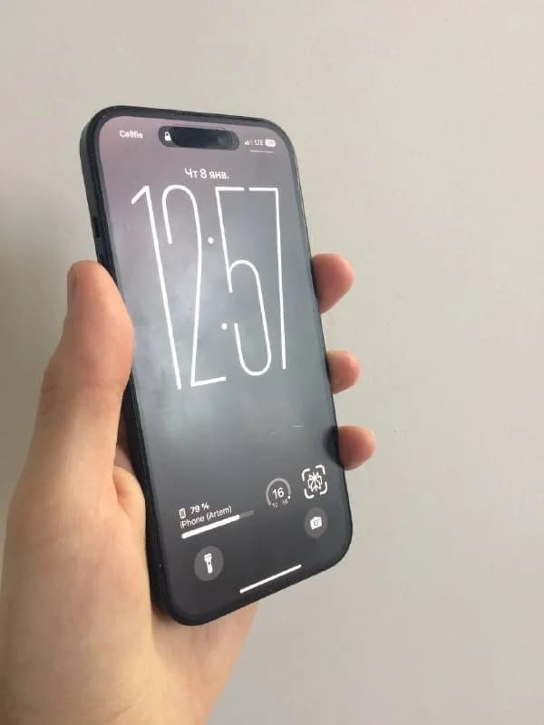 Iphone 15 128gb black, ни разу не вскрывался, не ремонтировался. 84% BH. В комплекте: коробка и теле — Батуми — 1 100 ₾