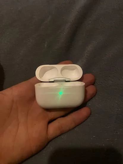 AirPods — Тбилиси — 50 ₾
