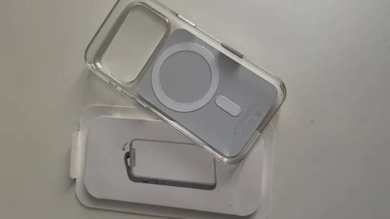 iPhone 17 Pro Clear Case with MagSafe 100₾ — Батуми — 100 ₾