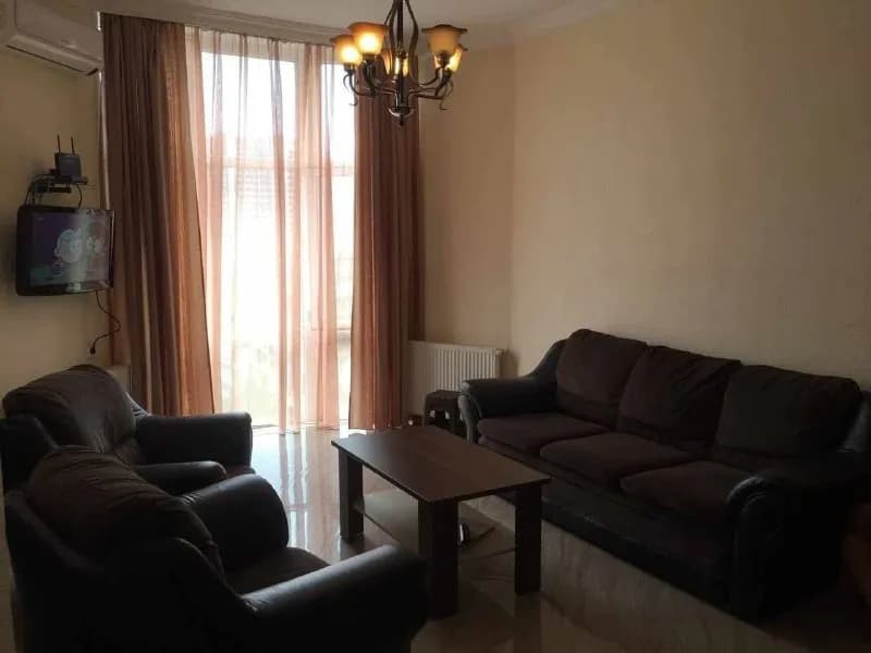 2+1 по улице Инасоридзе, 23 — Батуми — 600 $