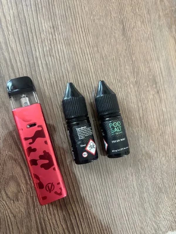 VAPORESSO 4MINI состоя 10/10 вейп+2 жидкость — Батуми