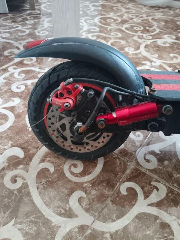 Kugo max speed — Батуми — 400 ₾