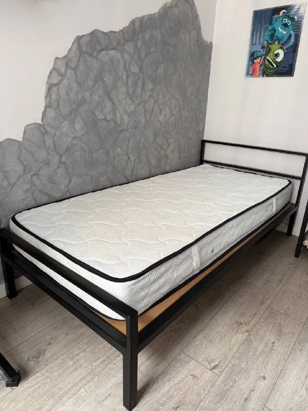 90×200. 250 лари. — Батуми — 200 ₾