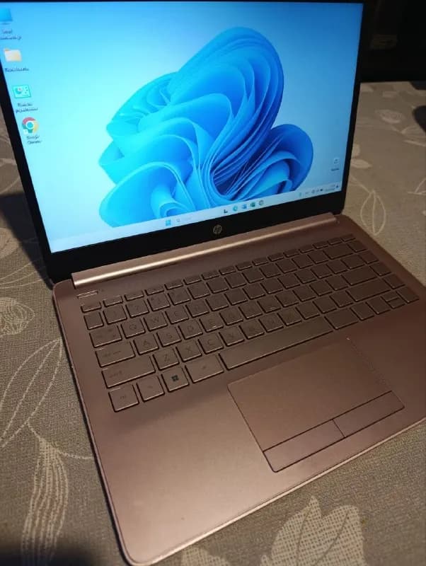 HP 14-cf2112wm 2023 год выпуска.