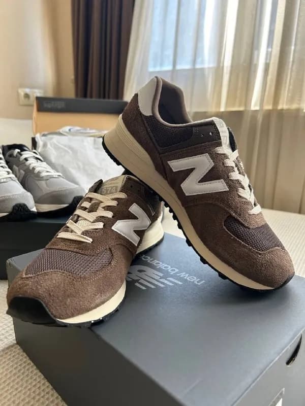 New Balance 574 — Тбилиси — 230 ₾