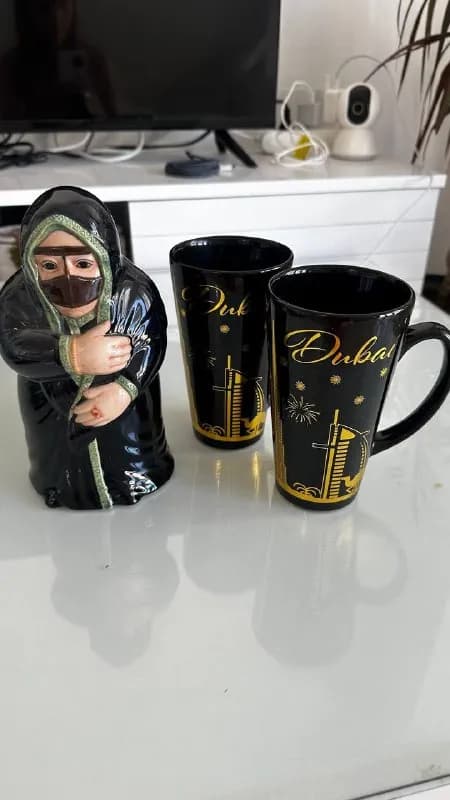 2 большие чашки — Батуми