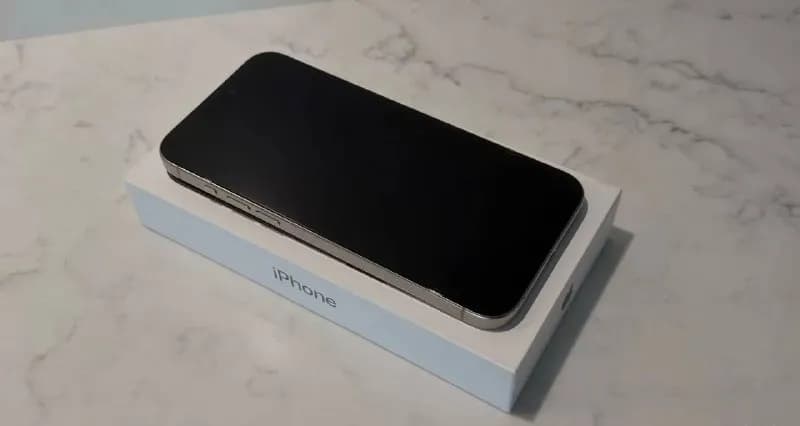 iPhone 15 Pro Max (256 гб) — Батуми — 1 700 ₾